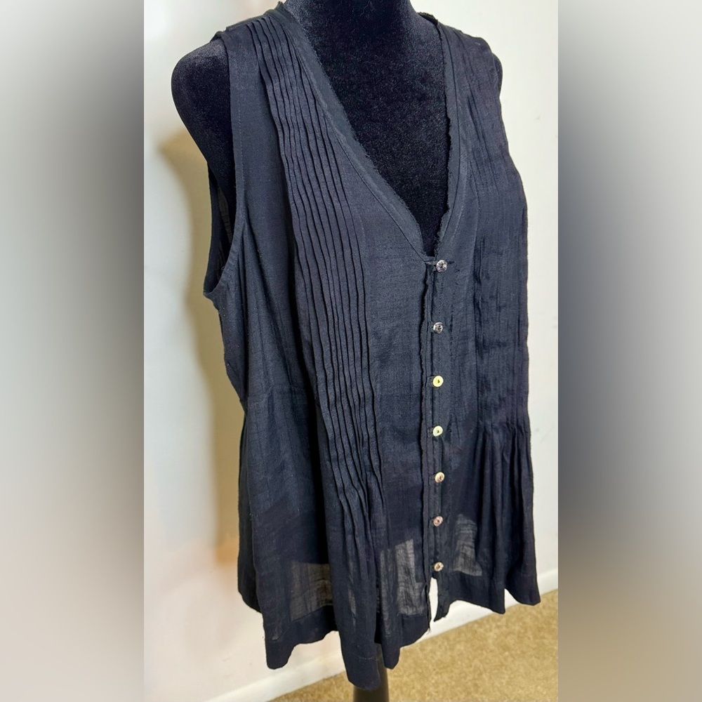 Anthropologie Maeve black sleeveless pin tuck lightweight button down shirt L - Picture 4 of 8